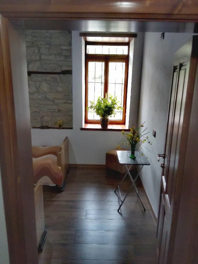 Ruols Guesthouse Gjirokastër 0*,  Albanien