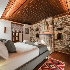 Dam Stone Boutique Hotel